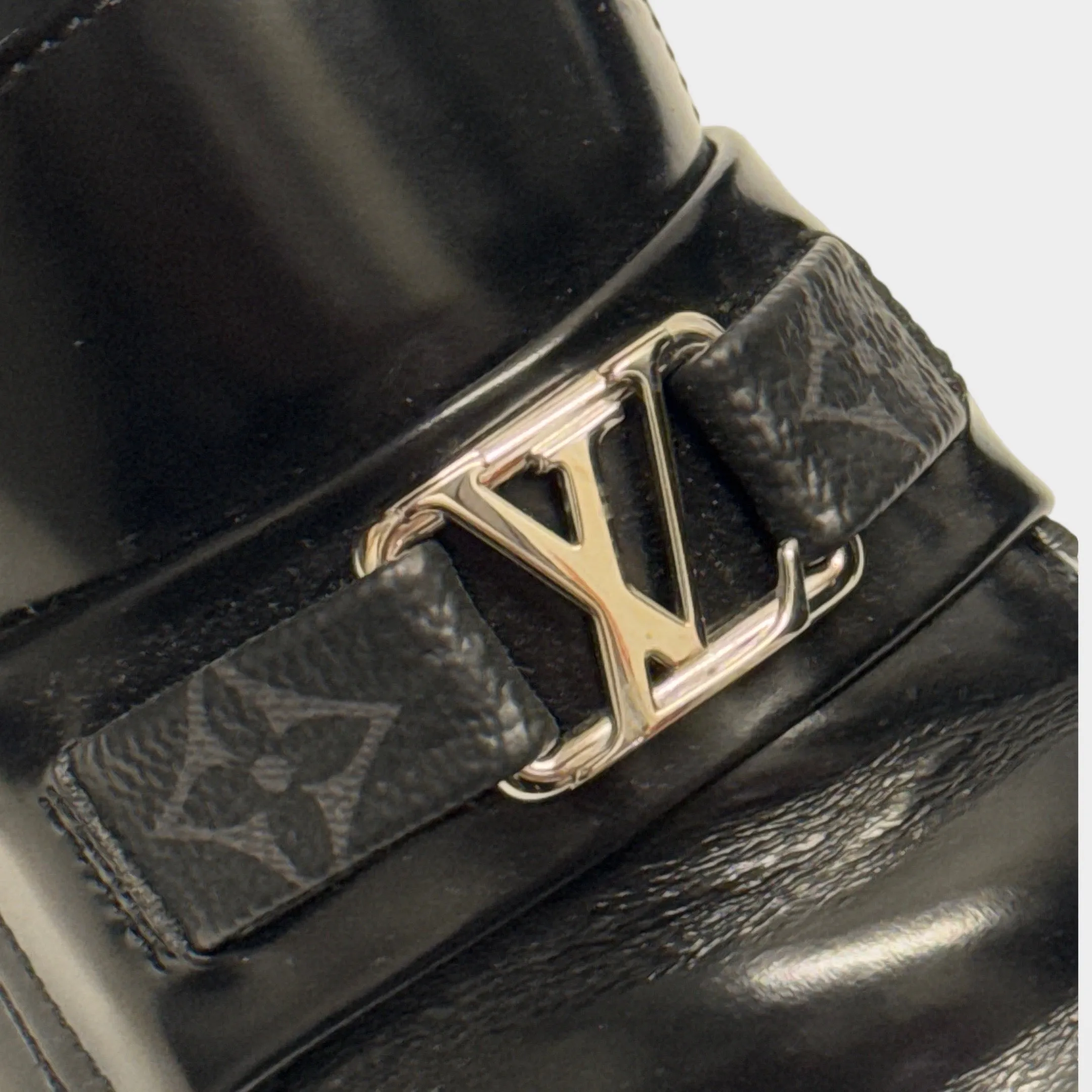 Louis Vuitton Men's Black Loafers With Front Logo