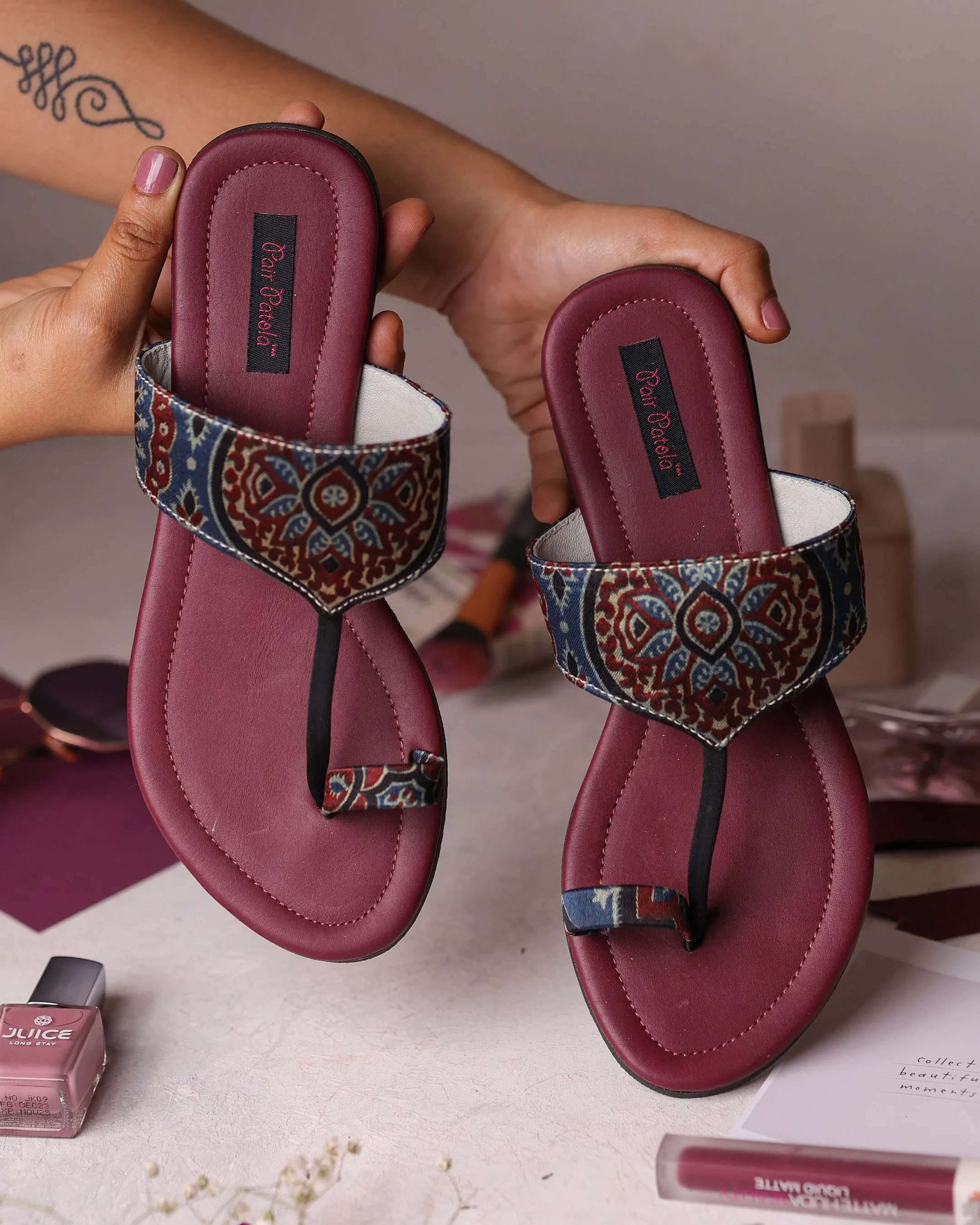Mahogany Majesty Flats